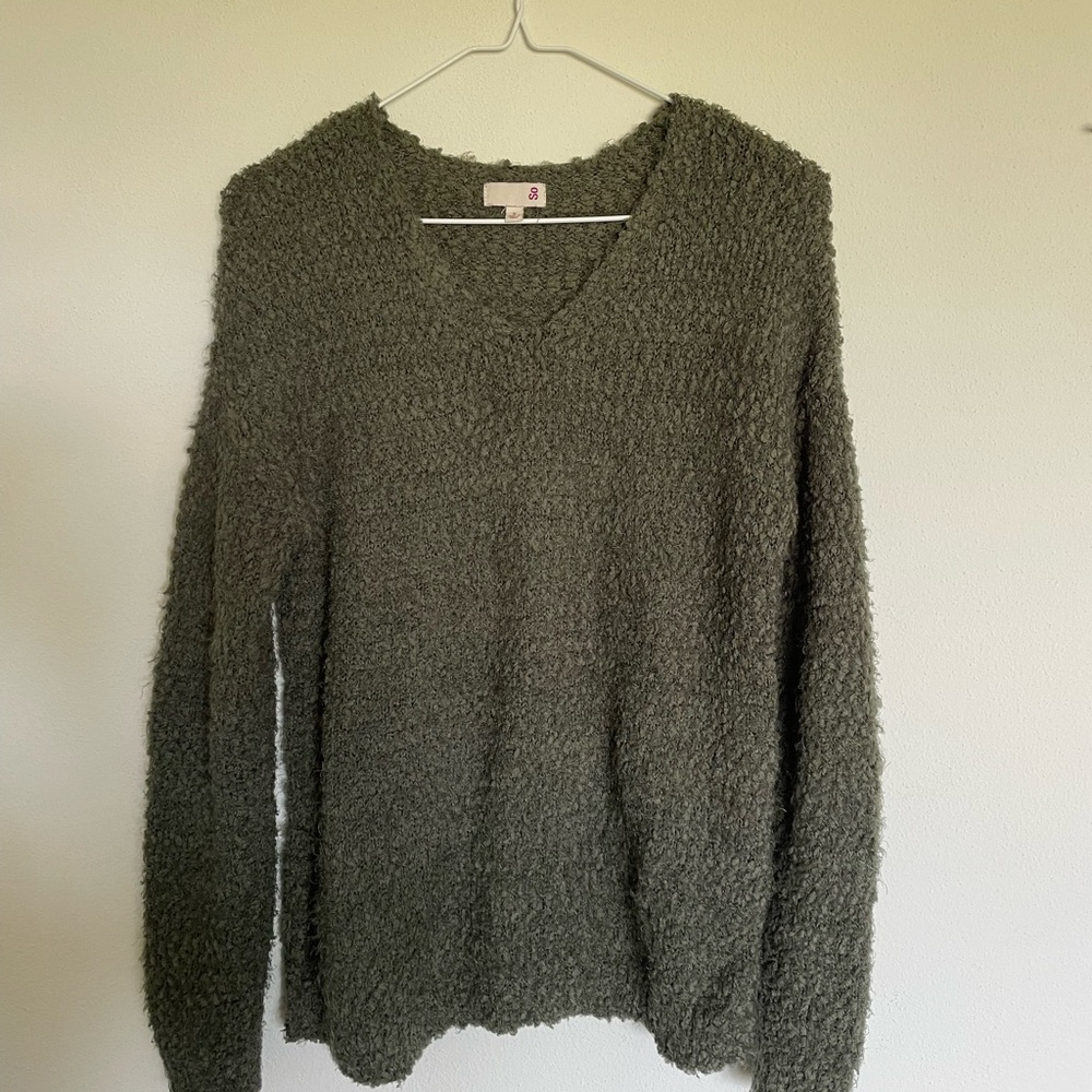 SO Textured Forest Green V-Neck Sweater
